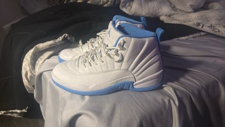 Jordan 12 ‘university blues’