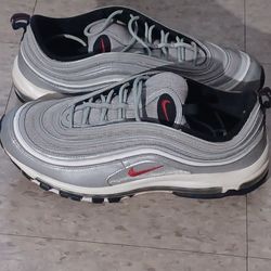 (Mens) nike air max 97 OG,size 12, still looking good only pick up