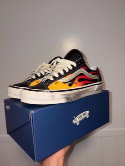 NEED GONE ASAP!!! TO SMALL FOR ME😔