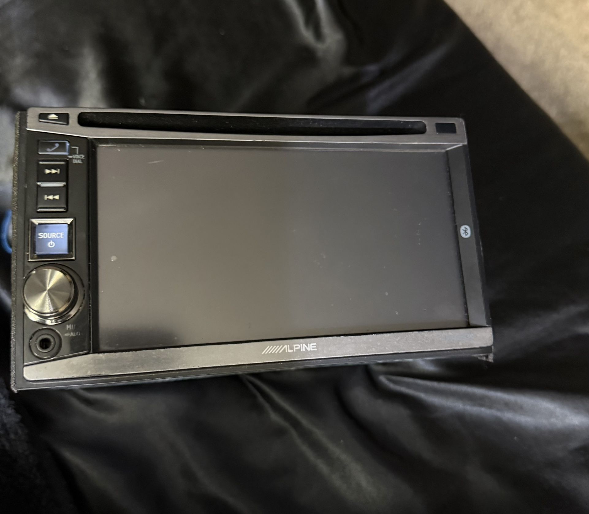 Alpine Radio