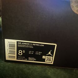 Air Jordan 11 Retro Low 