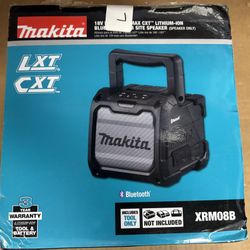 Makita XRM08B 18V LXT/ 12V Max CXT Lithium-Ion Cordless Bluetooth Job Site Speaker, (Tool Only) 