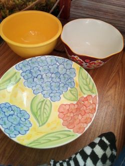 3 Large bowls