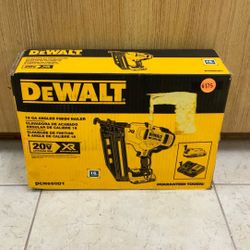 DEWALT DCN660D1 16 GA ANGLED FINISH NAILER.