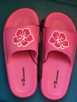 Women's Pink Comfort Slide Sandals $10 each (Two Available In Size 8 & Two Available In Size 9)