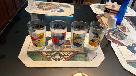 Star Trek 2012 Collector Comic Strip Glasses 10 oz Lot of 4 MINT Condition