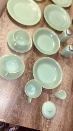 Set Of  15 Vintage 1950's Fire-King Jadeite RESTAURANT WARE