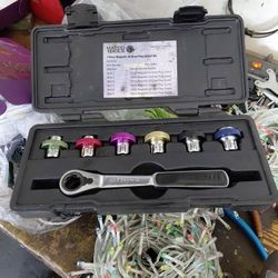 Matco 7 Piece Oil Drain Plug Socket  Set$40