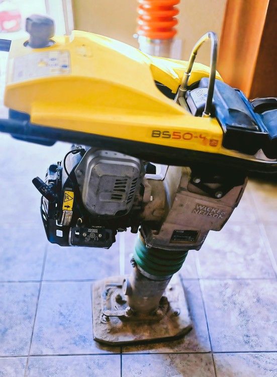 WACKER NEUSON BS50-4