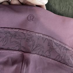 Lululemon leggings