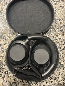 Sony ULT Noise Cancelling Bluetooth headphones