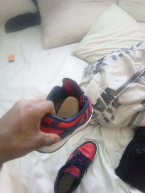 20 Bucks Or Best Offer Cash Come Get Them