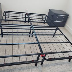 LAYLA QUEEN METAL PLATFORM BASE