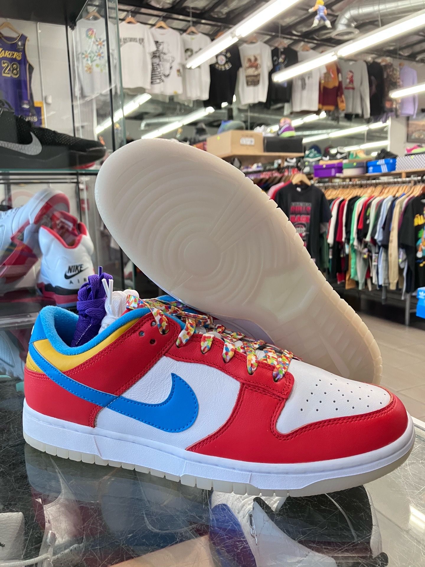 Nike Dunk Low LeBron James Fruity Pebbles Red US Size‎ 7 NO BOX White Blue Nike Dunk Low QS LeBron James Fruity Pebbles | Mercari main image 3