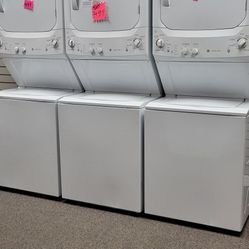 GE SET STACKABLE LAUNDRY CENTER WASHER AND DRYER WORK PERFECT EACH $499 ADDRESS 1308 E WISHKAH ABERDEEN