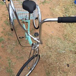 ADULT TRICYCLE GOOD WORKING CONDITION 
