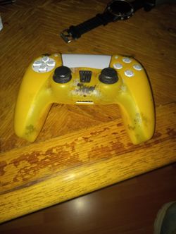 Broken ps5 controller