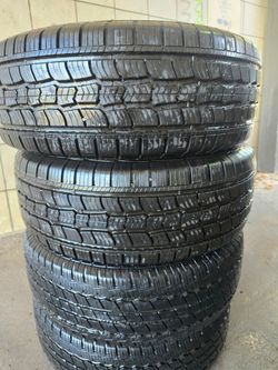 4 Truck Tires 265 65 R17 inch Like New