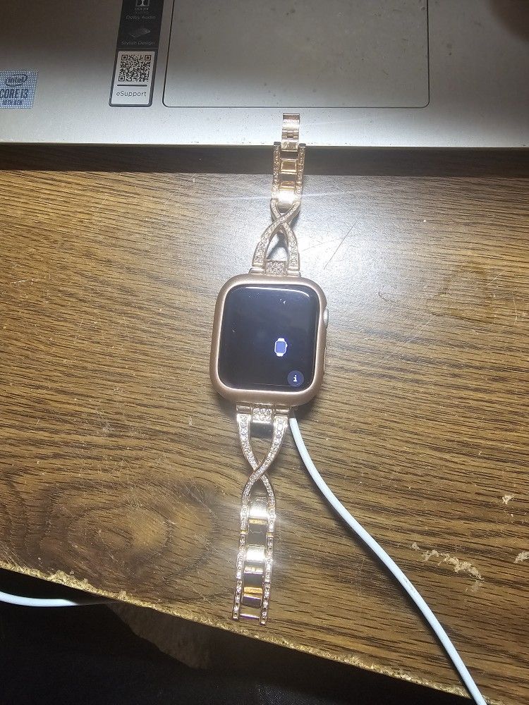 Rose Gold Apple Smart Watch Series 7 45mm Aluminum Ceramic Case