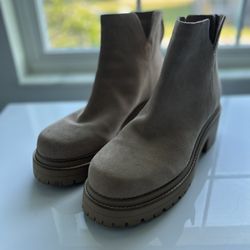 Gianni Bini Low Rise Boots