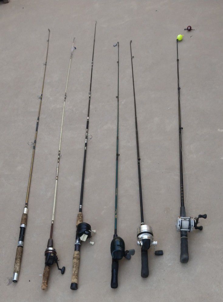 6 Fishing Rods N Reels