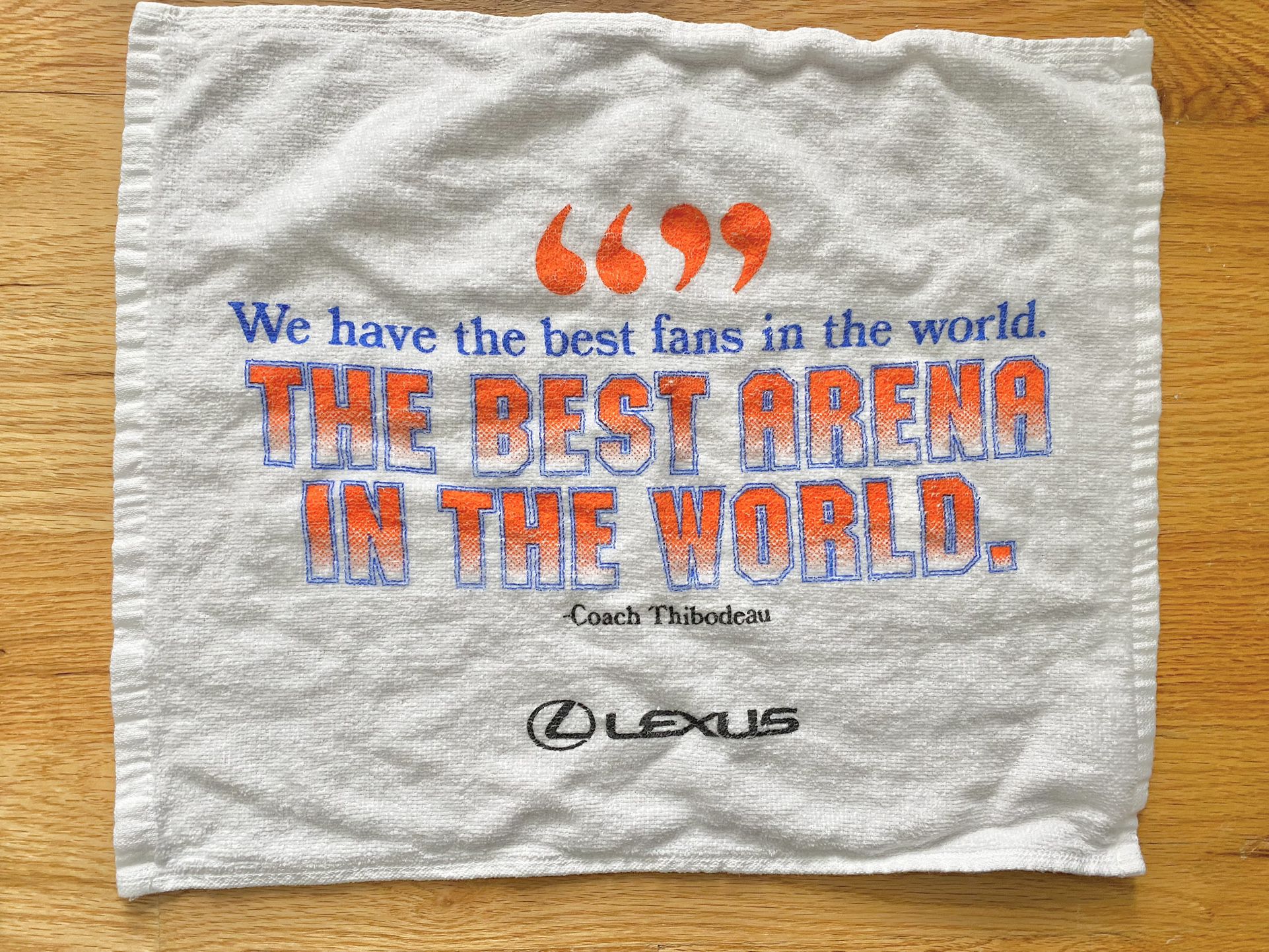 Knicks 10% Cotton Hand Towel: “We have the best fans in the world”