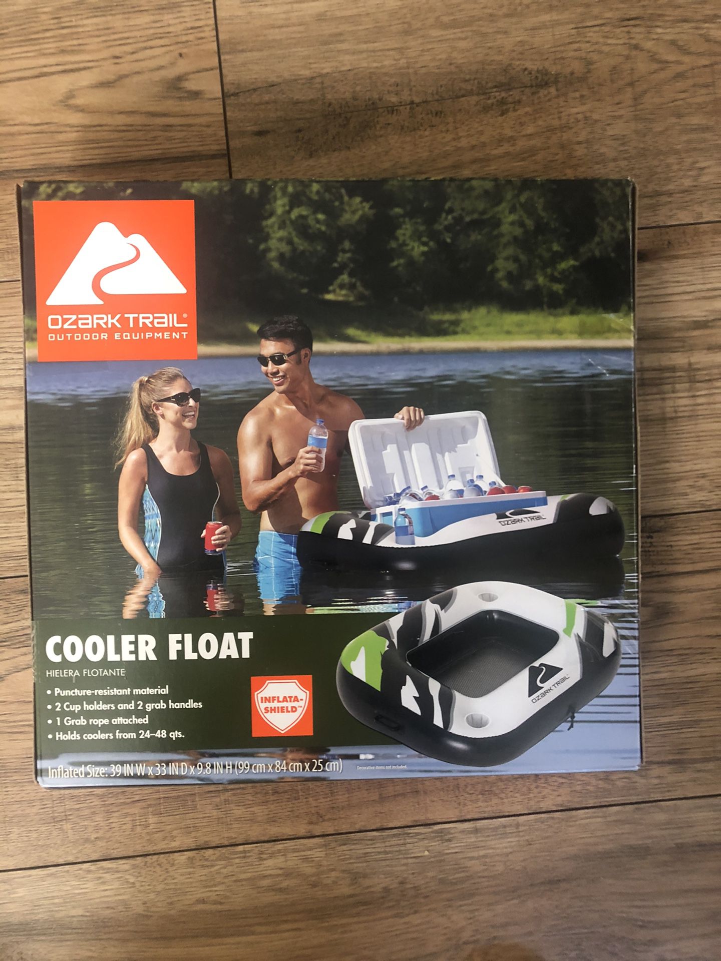 Inflatable cooler float
