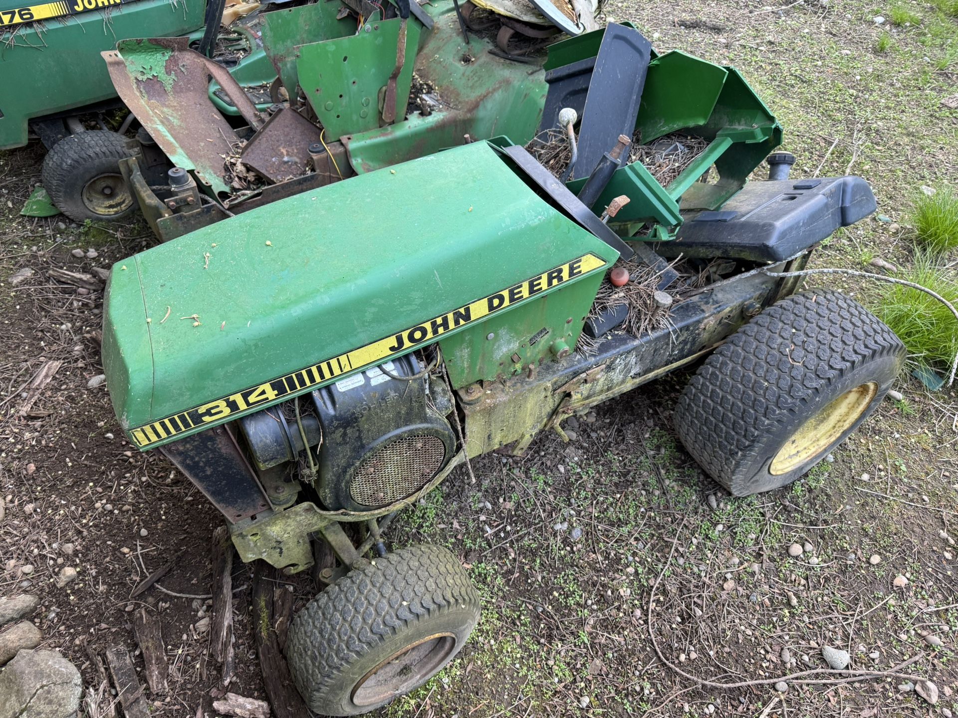 3 John Deere 314’s