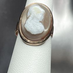 14k Antique Rose Gold Cameo Ring