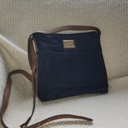 Calvin Klein Purse (Like NEW)
