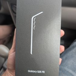 Samsung Galaxy S25 FE 128GB UNLOCKED NEW