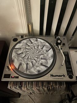 Numark TT-1510 Turntable