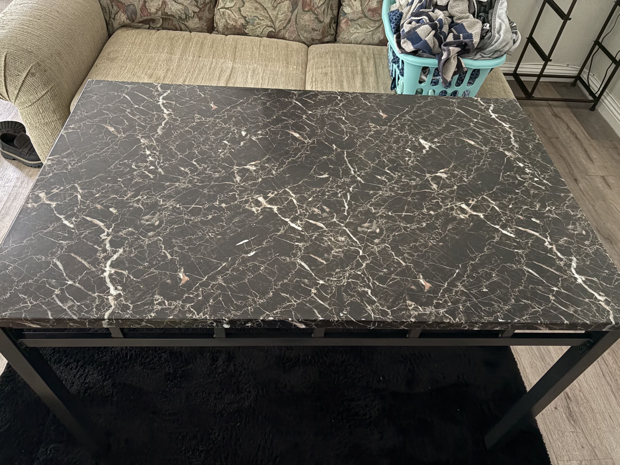 Dinning Table