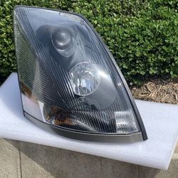 Volvo VNL Headlight 