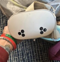 Meta Quest 3 VR Headset White