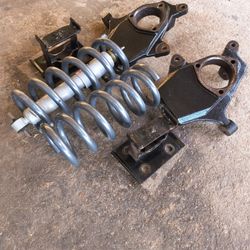 99-06 Chevy/ GMC Drop kit 