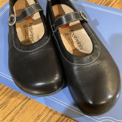 Néw Footprints By Birkenstock Black Mary Jane’s Size 38