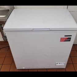 Chest Freezer In Like New Confition