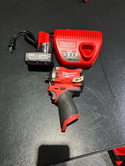 Milwaukee M12 3/8 ratchet