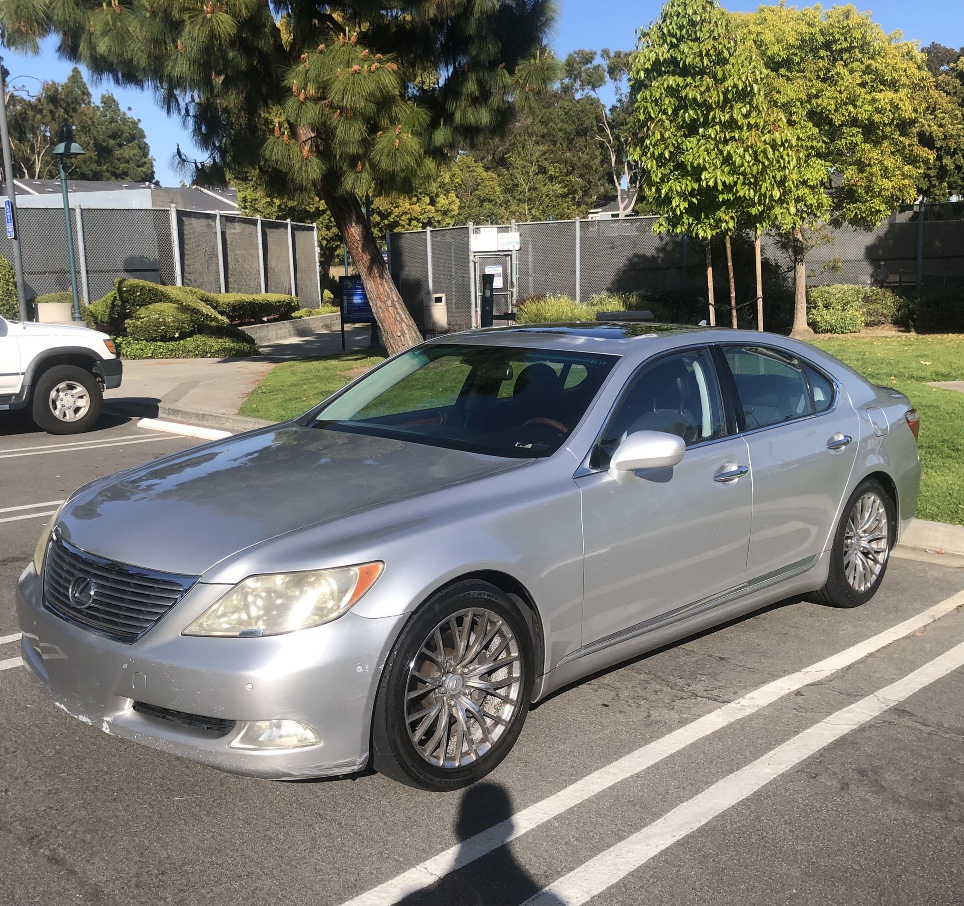 2007 Lexus LS 460