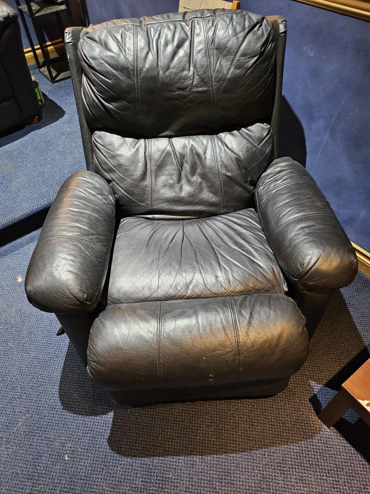 Black Leather Recliners Set Of 2