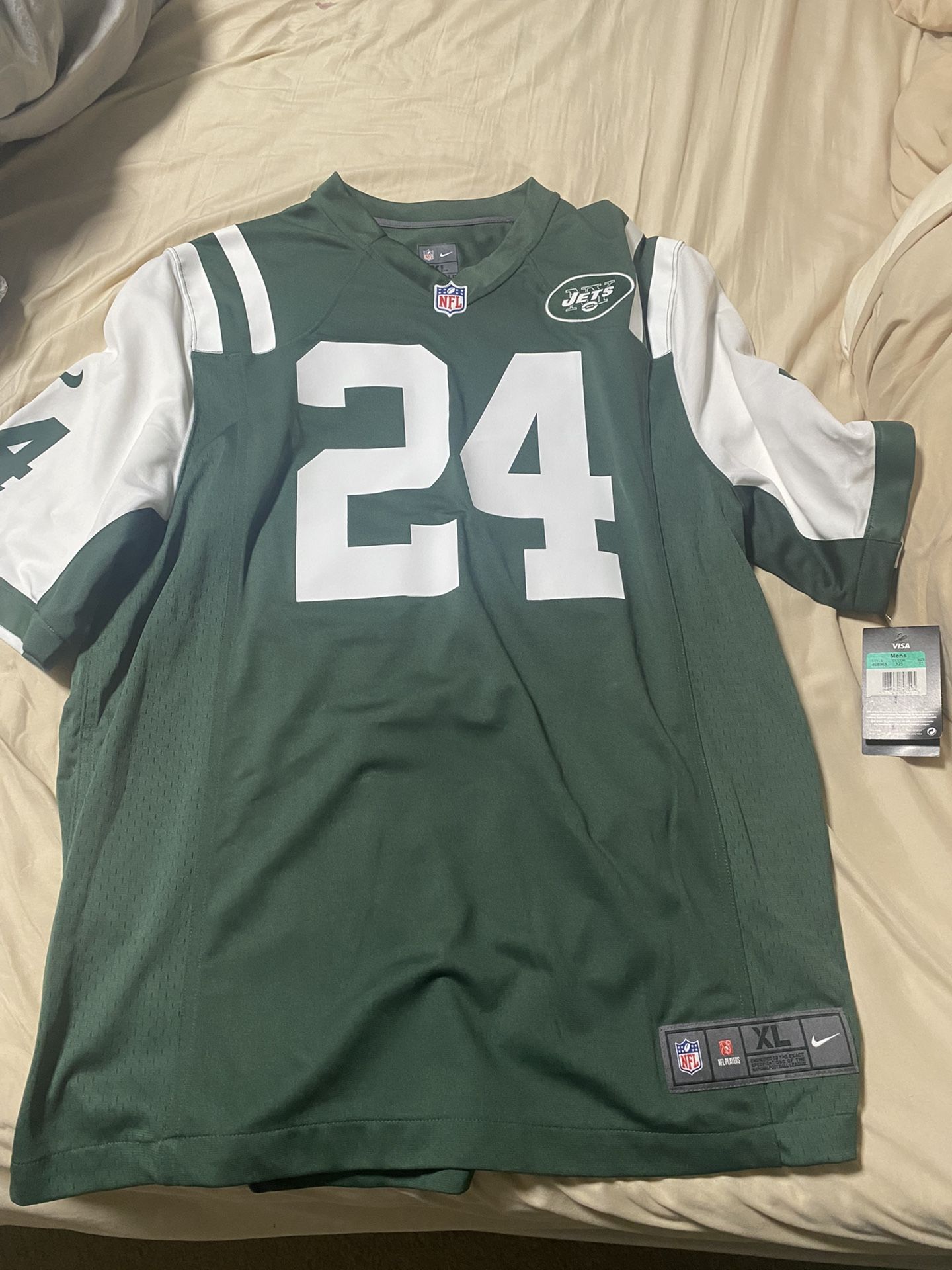 Darrelle Revis Jersey for Sale in Graham, WA - OfferUp