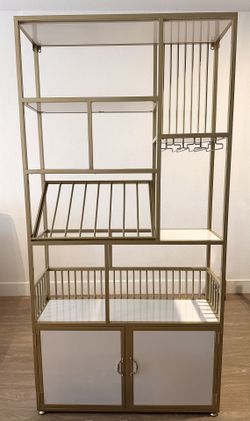 Unique Bar & Storage $250 OBO