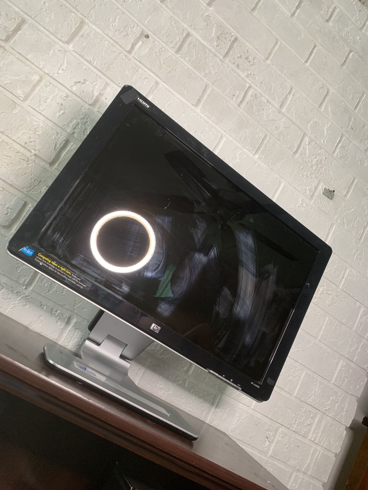 24 Inch LCD Color Monitor Hp Model W2408H