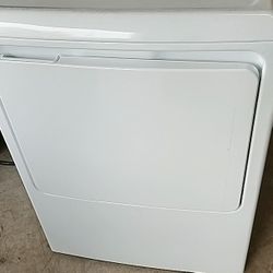 GE  ELECTRIC DRYER LARGE CAPACITY 