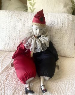 Vintage display or shelf doll