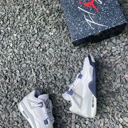 Jordan 4 Retro Midnight Navy Size 11