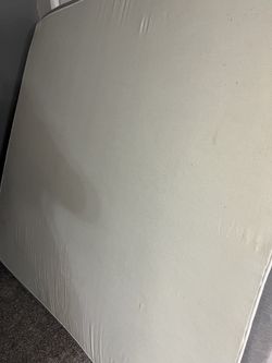 King Mattress. Sally Use 