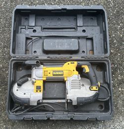 Dewalt Portable Bandsaw 10 Amp (corded)
