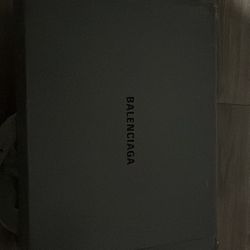 1:1!   Balenciaga Runners 